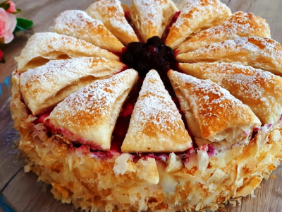 Простое приготовление и много крема: мое любимое сочетание. Самый вкусный торт, который я пробовала