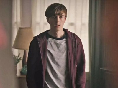 В США звезду сериала приговорили к пожизненному заключению за убийство матери и планы убить премьера Канады