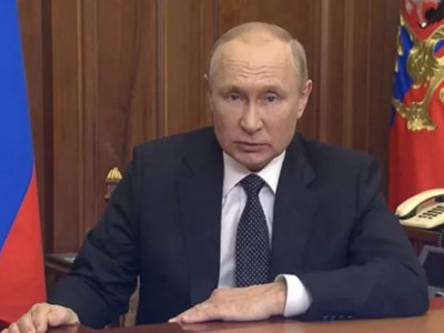 Как казахстанцы помогают Путину