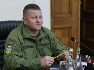 Залужный о подготовке к войне: Нужно было, чтобы в РФ думали, что мы дислоцированы на своих базах, курим траву, смотрим телевизор и постим в Facebook