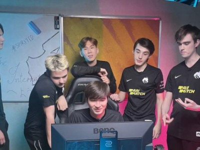 Team Spirit прилетели на буткемп в Малайзию перед TI11