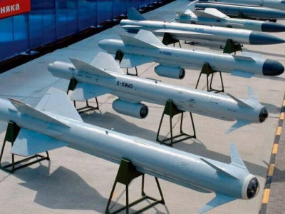 Инфраструктура разрушена: россияне нанесли ракетный удар по аэропорту в Кривом Роге