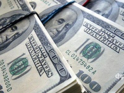 Украинцам «подкинули» немного наличной валюты