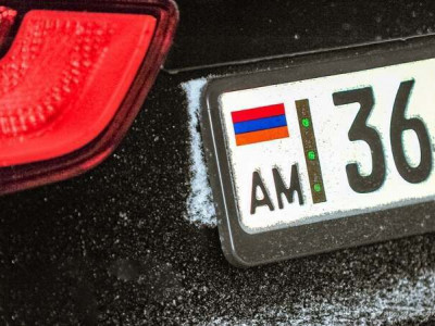 О легализации иностранных авто рассказал Ахметжанов