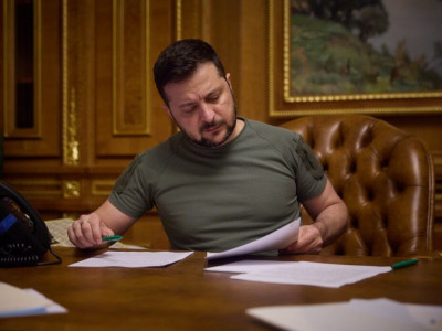 Зеленский отменил осенний призыв и отсрочил демобилизацию