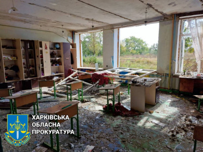 Рашисты разрушили сельскую школу в Харьковской области: в прокуратуре показали последствия обстрелов (Фото)