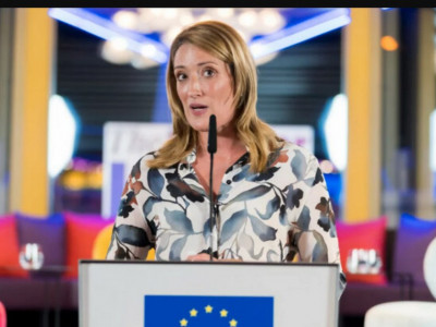 Роберта Мецола: «Україна потребує важкої зброї»