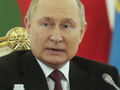 Путин внес на ратификацию в Госдуму договоры о новых регионах РФ — Financial Times