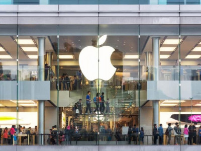 Топ-менеджера Apple уволили за неудачную шутку в соцсети