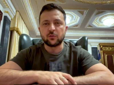 Зеленский издал документ о непризнании присоединения к РФ Крыма и Донбасса — Financial Times