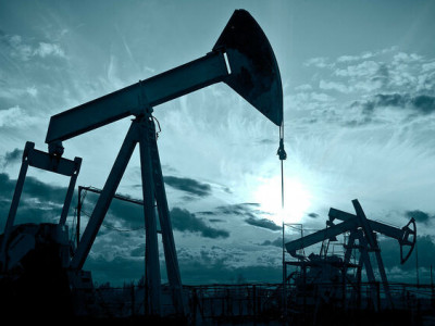 Нефть подорожала после сообщений о планах ОПЕК+ резко сократить ее добычу
