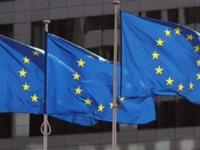 Послы стран-членов ЕС согласовали новые санкции против России, – журналист