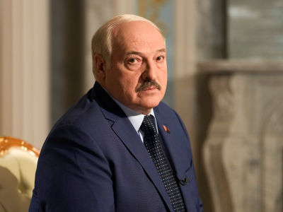 Лукашенко просит Запад о помощи, потому что РФ не устраивает пассивность Беларуси в войне – ЦПД