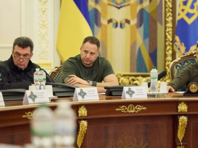 Патриарх Кирилл, Абрамович, владельцы Альфа-Банка и известные певицы: стали известны фигуранты новых санкций СНБО