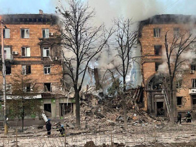 Ракетный удар по Запорожью. В ОВА сообщили о гибели двух женщин