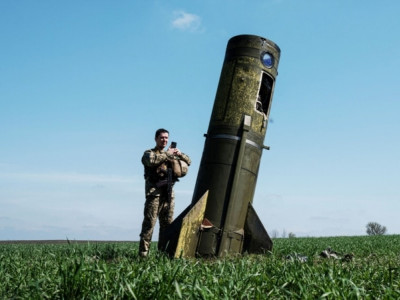 С начала войны Россия оставила в Украине больше вооружения, чем передали Киеву западные страны – WSJ