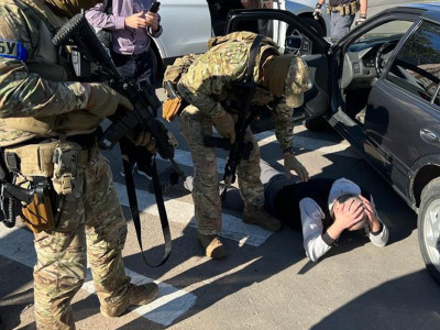 В Одесской области задержали чиновника, который требовал взятки за ускоренное снятие ареста с имущества