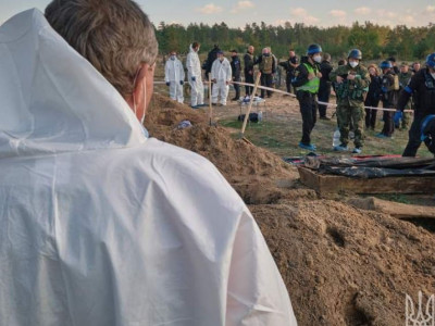 В Лимане и Святогорске началась эксгумация и перезахоронение тел погибших и умерших в оккупации (фото)