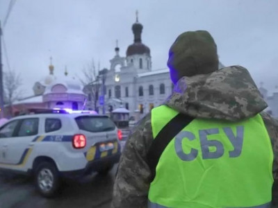 В поисках ячейки русского мира СБУ пришла с обысками в Киево-Печерскую лавру