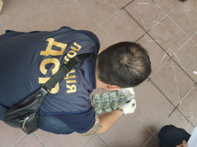 В Одесі приватний виконавець за гроші обіцяв зняти арешт з автомобіля