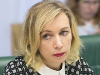 Захарова высказалась о латвийском депутате, завившем, что русской нации не существует — Financial Times