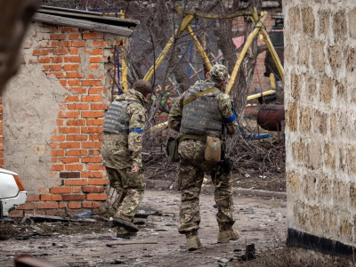 На каких направлениях возможно контрнаступление ВСУ на Донбассе: полковник рассказал о зависимости от погоды