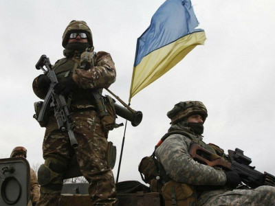 Желание защиты и мести. Бомбардировки инфраструктуры побудили украинцев нарастить помощь ВСУ