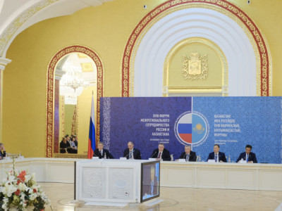 17 документов на сумму 23,3 миллиарда тенге подписаны на форуме в Оренбурге