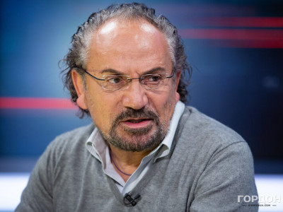 Шустер: Русский патриот должен спросить: Путин, что ты с нами сделал?, а не на каком автомобиле ездить. На кладбище будешь ездить. Эти автомобили пока остались