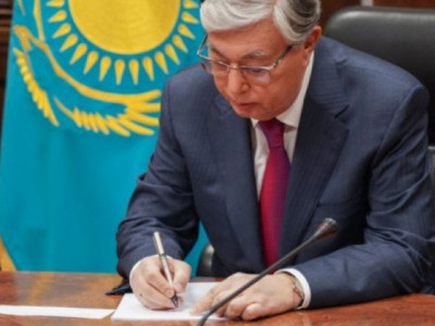 Токаев направил телеграмму соболезнования председателю КНР Си Цзиньпину