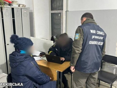 На Харьковщине задержали приспешницу оккупантов, организовывавшую ремонт водопровода и раздачу жителям денег