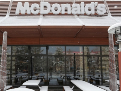 Reuters: McDonald's временно закрылся в Казахстане из-за разрыва с поставщиками из России