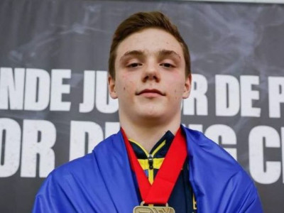 15-летний украинец завоевал еще одно золото в прыжках в воду на ЧМ-2022 среди юниоров
