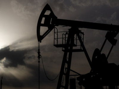 Вступили в силу нефтяные санкции стран против России