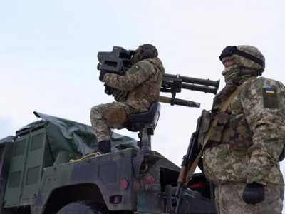 Украина поразила цели в глубоком российском тылу и подверглась массированной ракетной атаке
