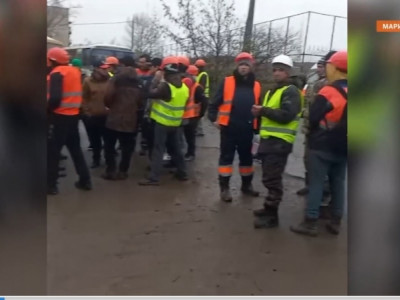 Таджикским мигрантам в Мариуполе не выплачивают полную зарплату