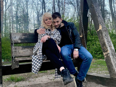 Аліна Гросу публічно попрощалася з Романом Полянським? Співачка натякнула на розрив: “Боляче, коли зраджує”