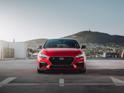 У додатках Hyundai та інших авто знайшли вразливості, що дозволяють дистанційно захопити контроль над машиною