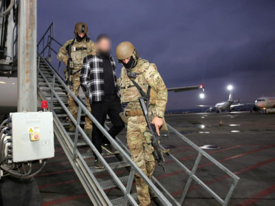 В аэропорту Тбилиси задержан Эмир Иса — один из лидеров «Исламского государства»