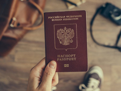 ЕС запретил въезд по паспортам, выданным на оккупированных РФ территориях Украины и Грузии