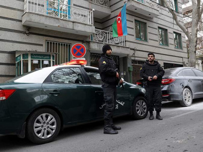 В Иране напали на посольство Азербайджана, погиб один человек