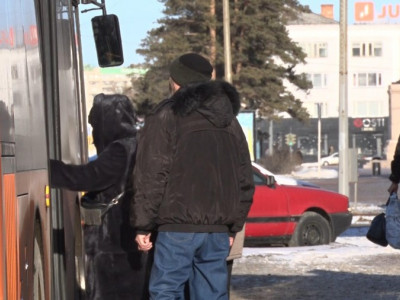 На границе с Китаем застряли 30 новых автобусов для Павлодара