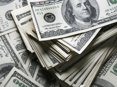 За сколько продают доллары в обменниках Алматы 29 января 2023