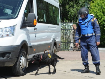 В Москве из-за угрозы взрыва эвакуируют людей с концерта армянской школы танцев