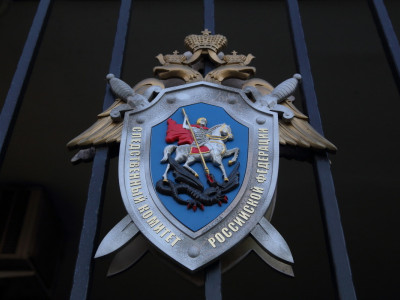 На МКАД авто въехало в остановку с людьми и попало на видео — Financial Times