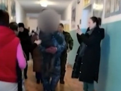Сбежавшего от патронатных родителей ребёнка нашла в степи СКО служебная собака