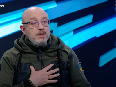 Резников призвал предоставить ракеты до 300 км и пообещал, что Украина не будет атаковать территорию России