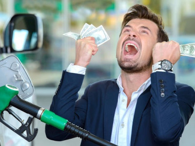 На Українських АЗС подорожчало пальне