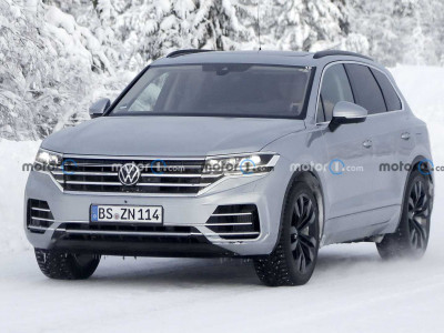 Оновлений Volkswagen Touareg «приховав» новий стиль на тестах