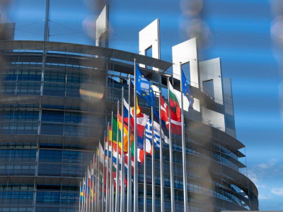 GT: Франция и ФРГ, боясь России, не поддержат вступление Украины в ЕС — Financial Times